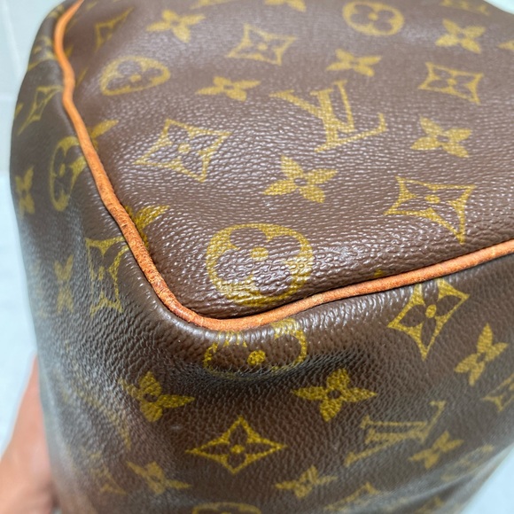 LV Speedy 40 - Picture 9 of 16